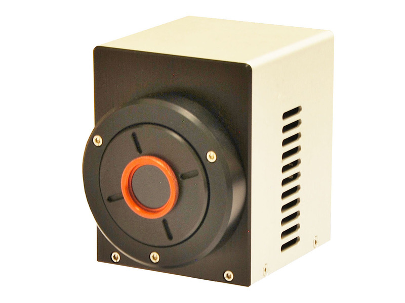 Профилометр лазерного пучка Xeva XC-130, 320×256 пикс., 100 Гц, 900-1700 нм, USB 2.0